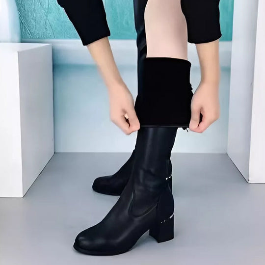 51%OFF✨Série Automne et Hiver✨Bottes en cuir chaudes à haute élasticité pour femmes✨Amincissantes