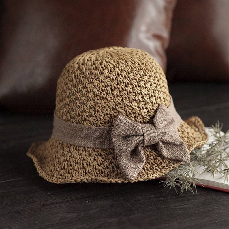 Opvouwbare Strohoed met Retro Strik – Ademende Zomerhoed voor Dames