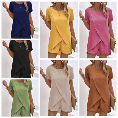 📢📢 50% KORTING !! ⏰ Tweedelig setje voor dames: top en short in effen kleur met onregelmatige vorm