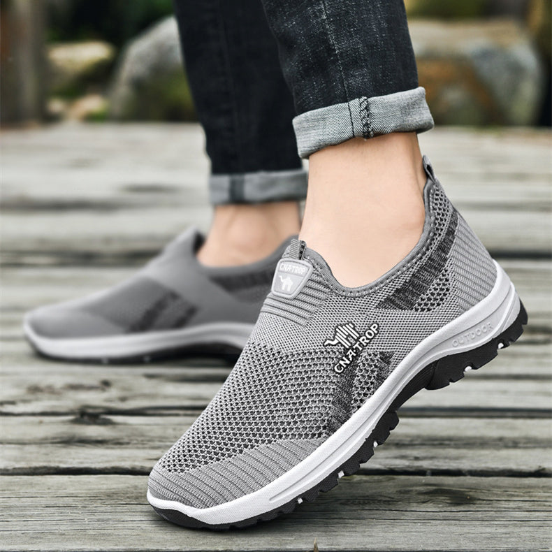 Zomerse ademende wandelschoenen voor ouderen voor buitengebruik